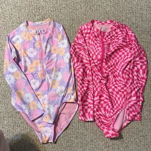 🏖️ Girls bundle bathing suits. Wonder nation long sleeved one piece 10-12